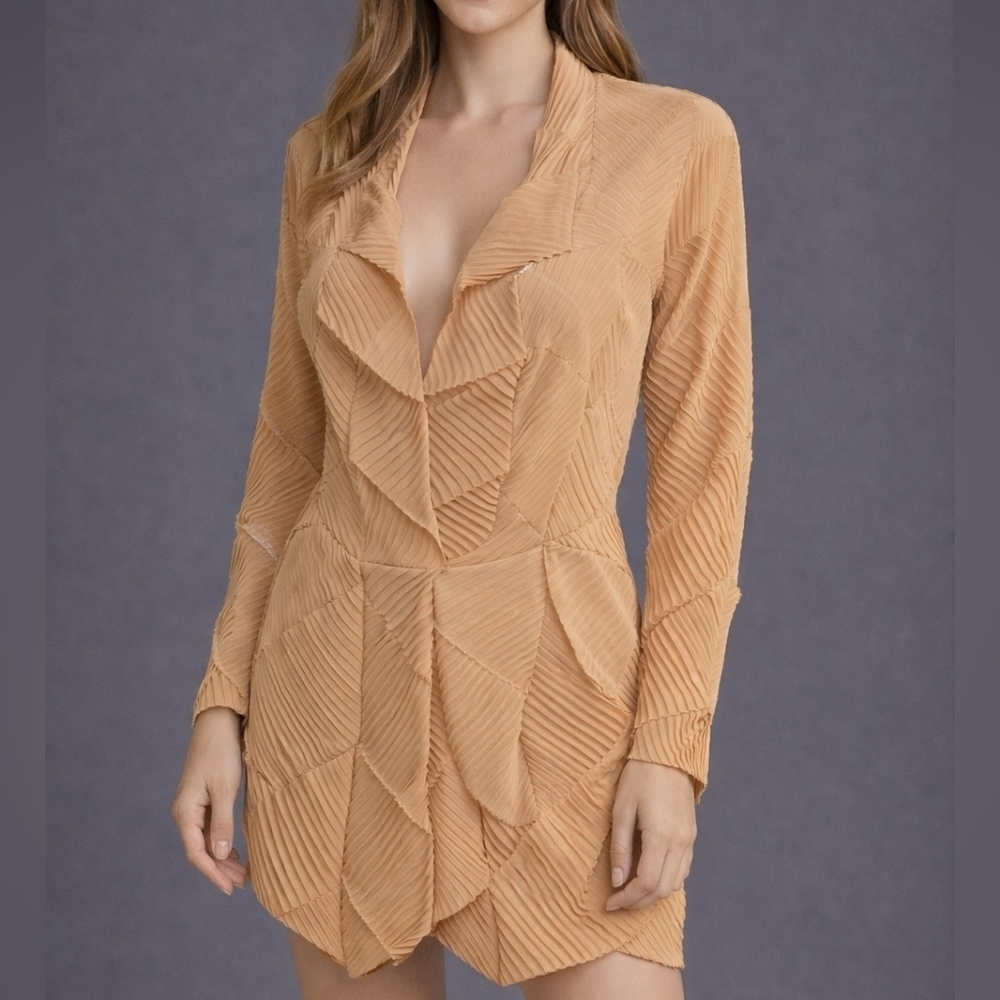 JERRY T NEW YORK Ivory Ruffle Crinkle Castlecore Shacket Blouse